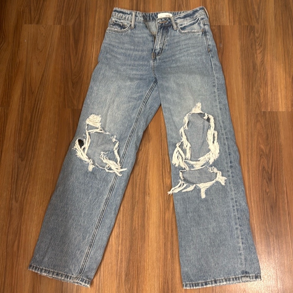 Vervet Wide Leg Distressed Jean